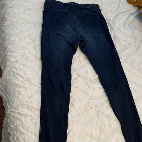 AG The Abbey Mid-Rise Super Skinny Jean - Picture 5 of 5